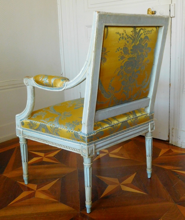 Pluvinet : mobilier de salon 4 pièces d'époque Louis XVI, damas de soie jaune - estampillé